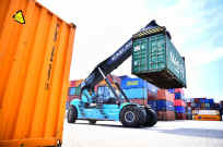 Container map 1 (57).jpg (117775 bytes)
