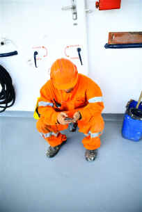 Seafarers 23 (46).jpg (68790 bytes)